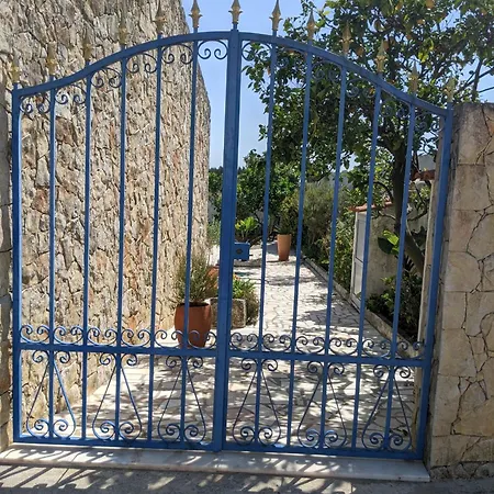 Casa vacanze Rural Retreat - Quinta Sol 3 Bedroom House - Nazaré, Portugal *