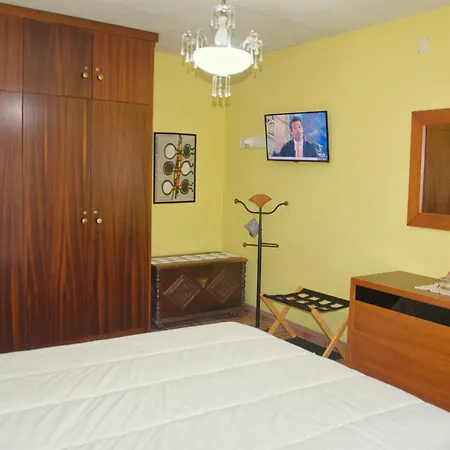 Rural Retreat - Quinta Sol 3 Bedroom House - Nazare, Portugal Feriehus